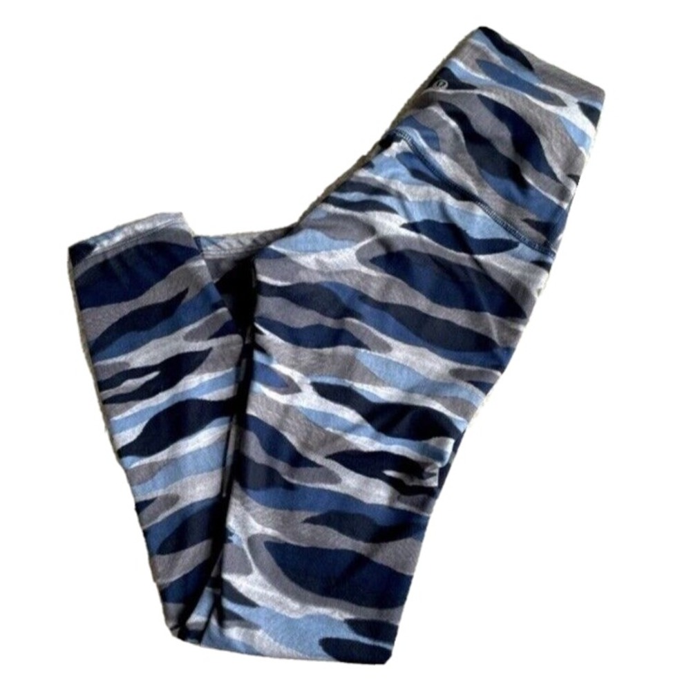 Lululemon Size 8 Wunder Under Pant Hi Rise Full Luon Camo Blue Cotton Soft Feel - Picture 2 of 8